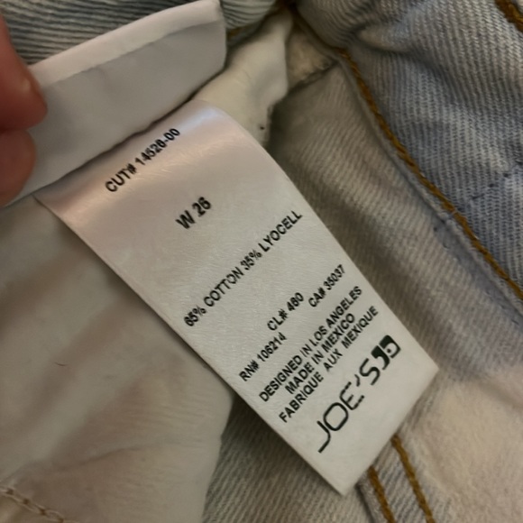 Joe’s Jeans Collector’s Edition The Debbie High Rise Straight Ankle - Picture 8 of 9